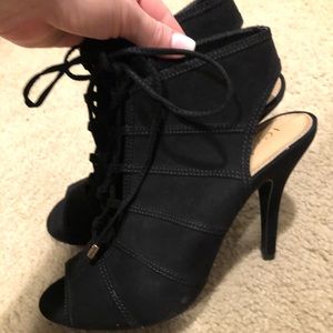 Black lace up heels - brand new in box